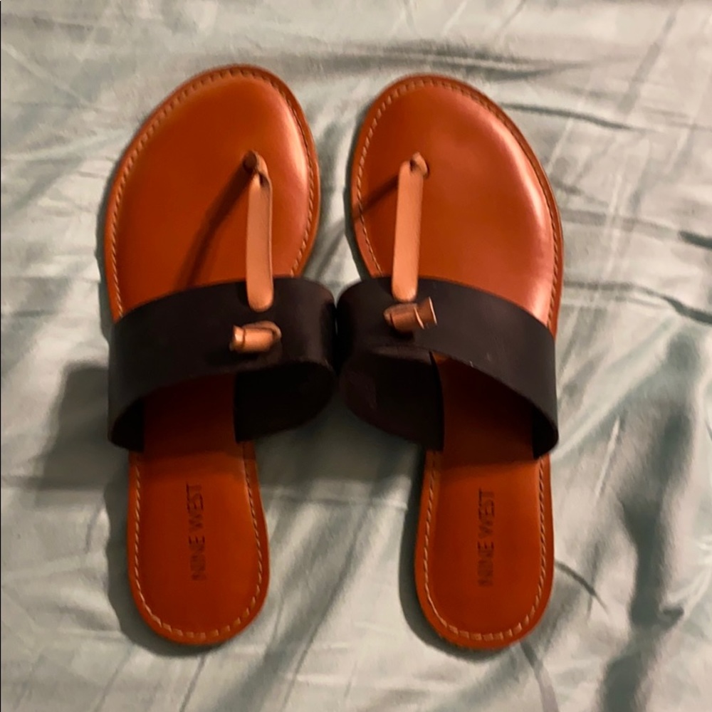 Nine West t-strap slides